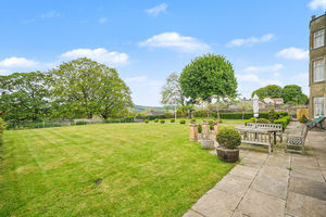 Gardens- click for photo gallery